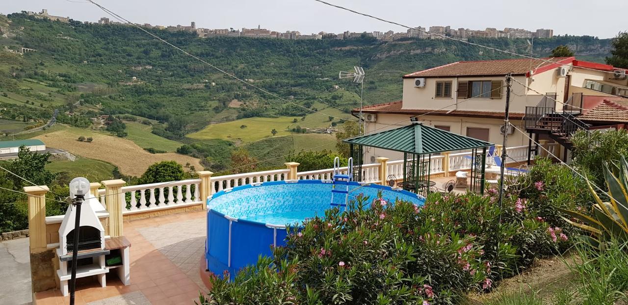 B&B - Affittacamere Da Pietro - Έννα Εξωτερικό φωτογραφία